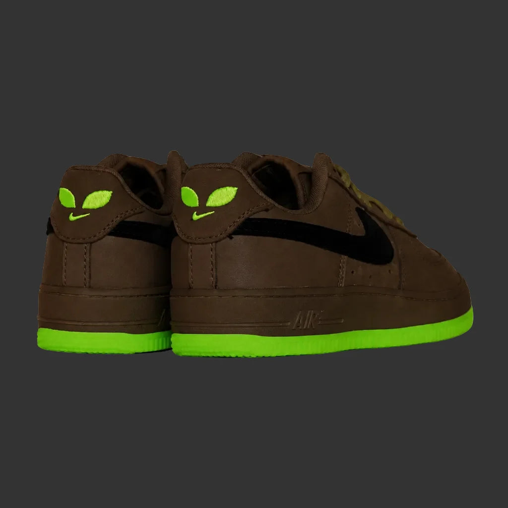 PS Nike Air Force 1 Low Alien