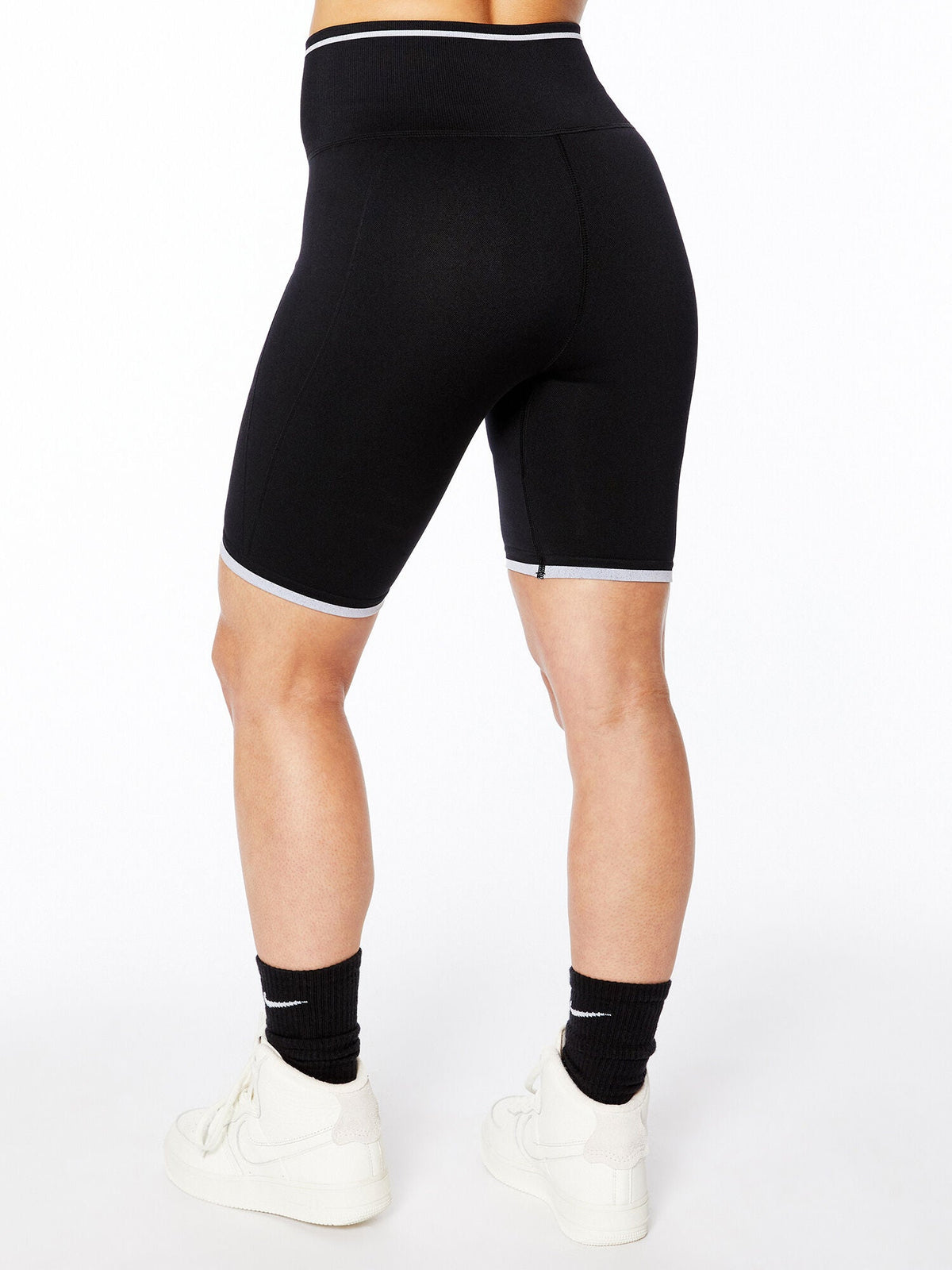Black/White Bike Short Kit
