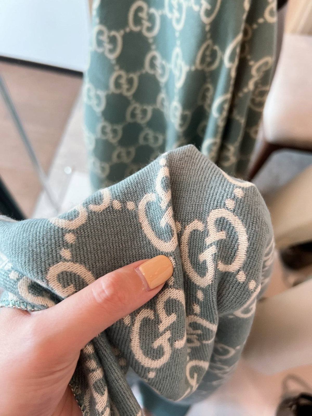 Gucci Jacquard Logo Scarf