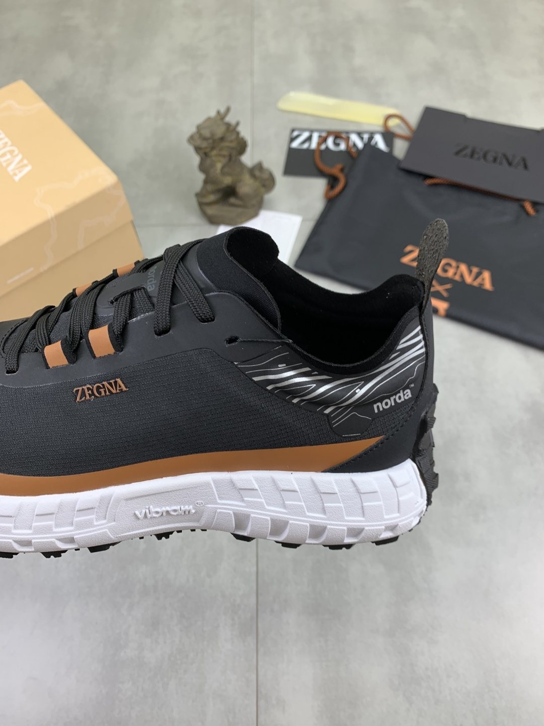 Black Trail Running Shoes